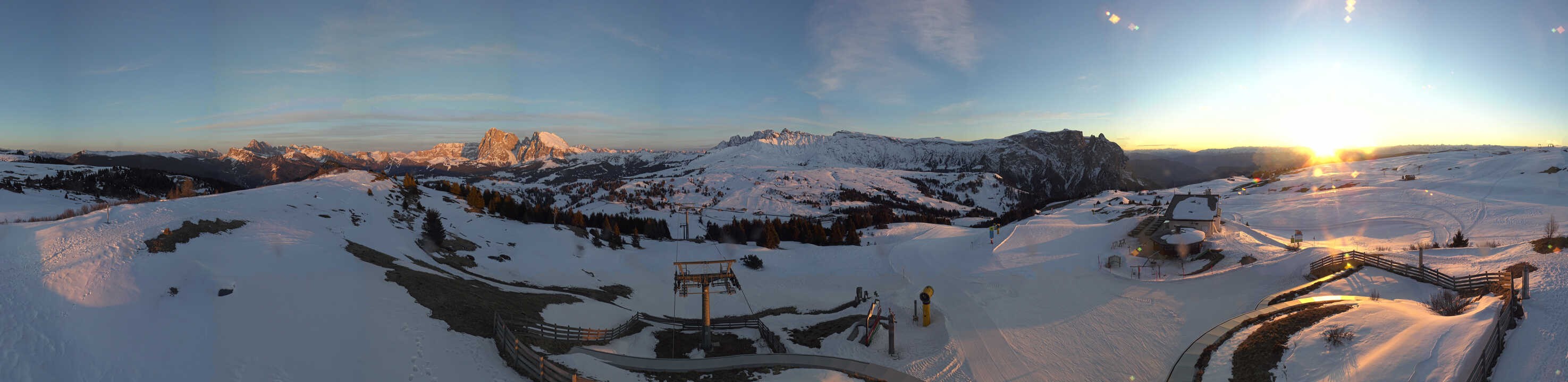 Archiv Foto Webcam Panorama der Seiser Alm von der Puflatsch Bergstation