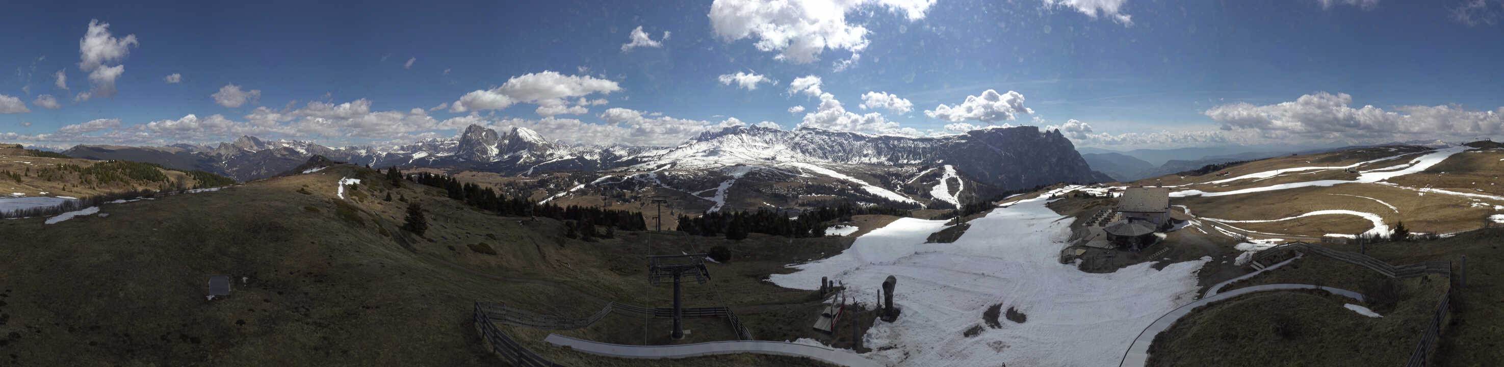 Archiv Foto Webcam Panorama der Seiser Alm von der Puflatsch Bergstation