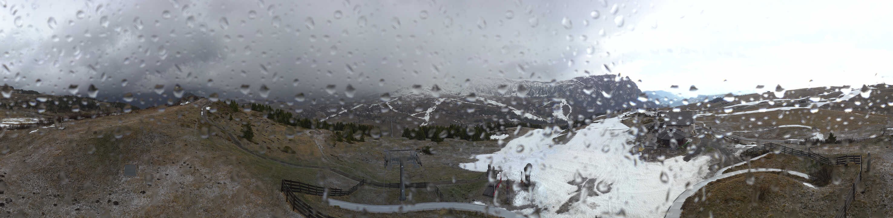 Archiv Foto Webcam Panorama der Seiser Alm von der Puflatsch Bergstation