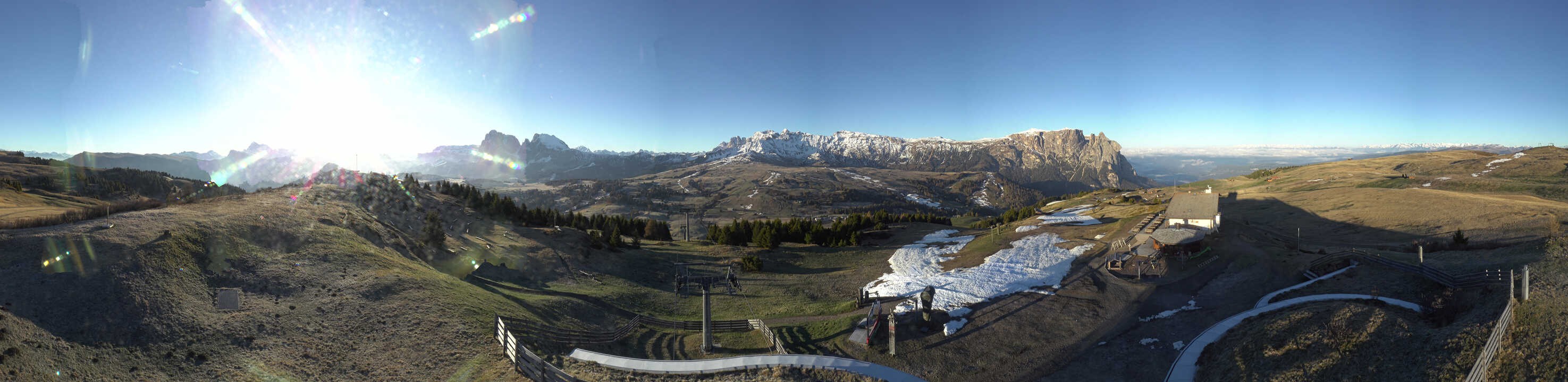 Archiv Foto Webcam Panorama der Seiser Alm von der Puflatsch Bergstation