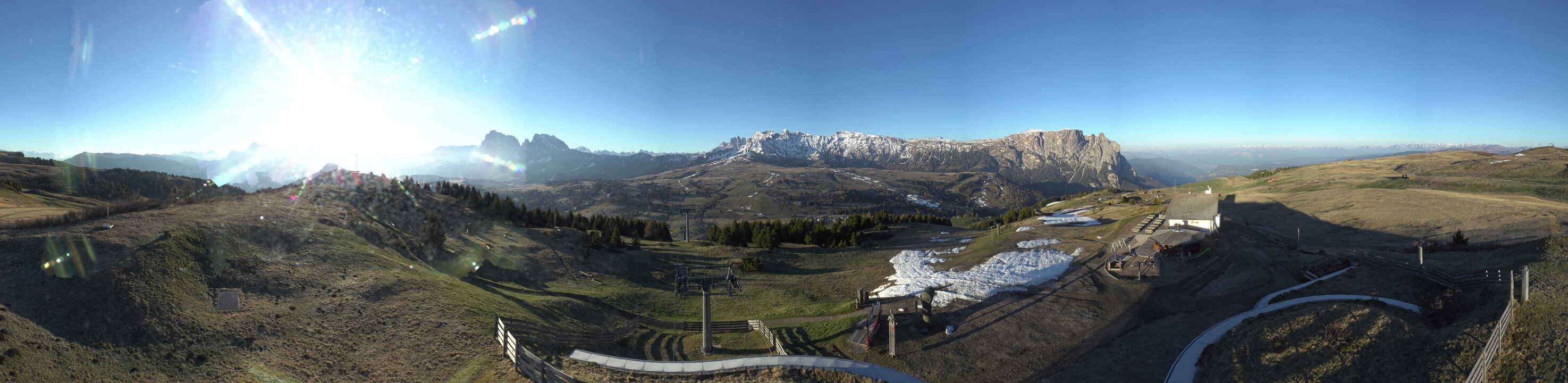 Archiv Foto Webcam Panorama der Seiser Alm von der Puflatsch Bergstation