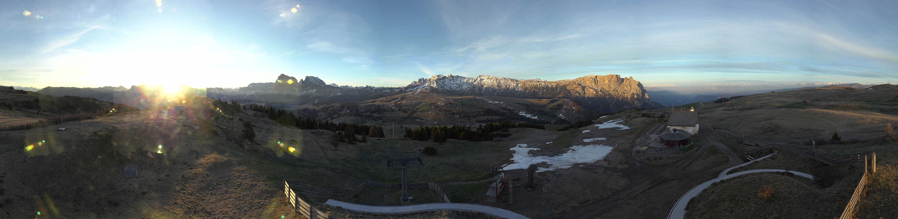Archiv Foto Webcam Panorama der Seiser Alm von der Puflatsch Bergstation