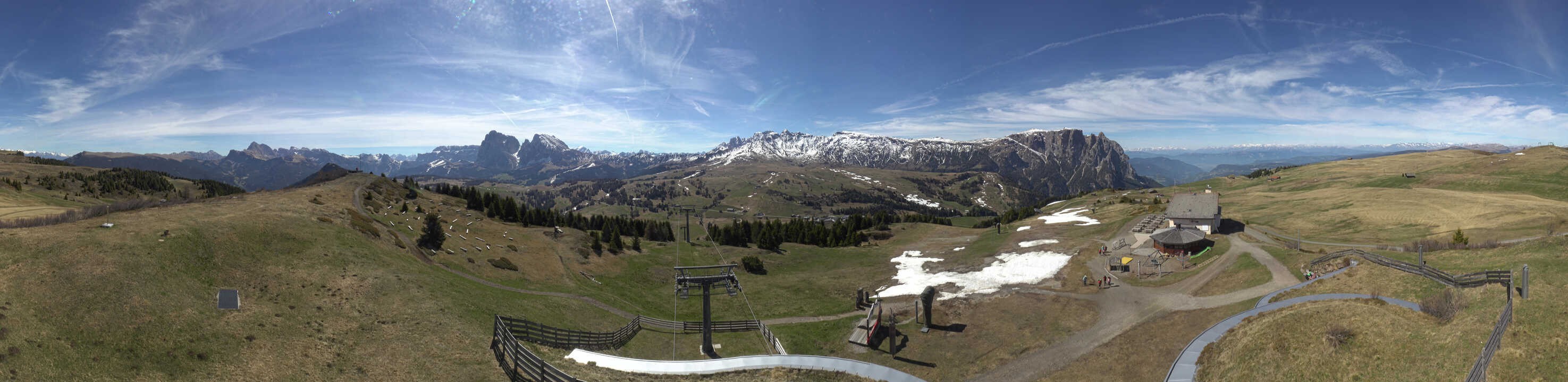 Archiv Foto Webcam Panorama der Seiser Alm von der Puflatsch Bergstation