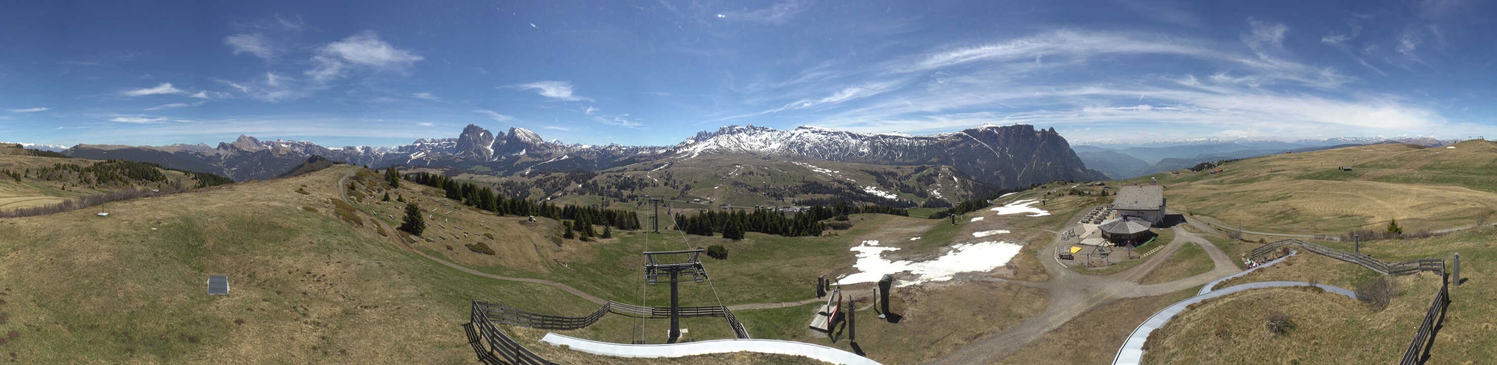 Archiv Foto Webcam Panorama der Seiser Alm von der Puflatsch Bergstation