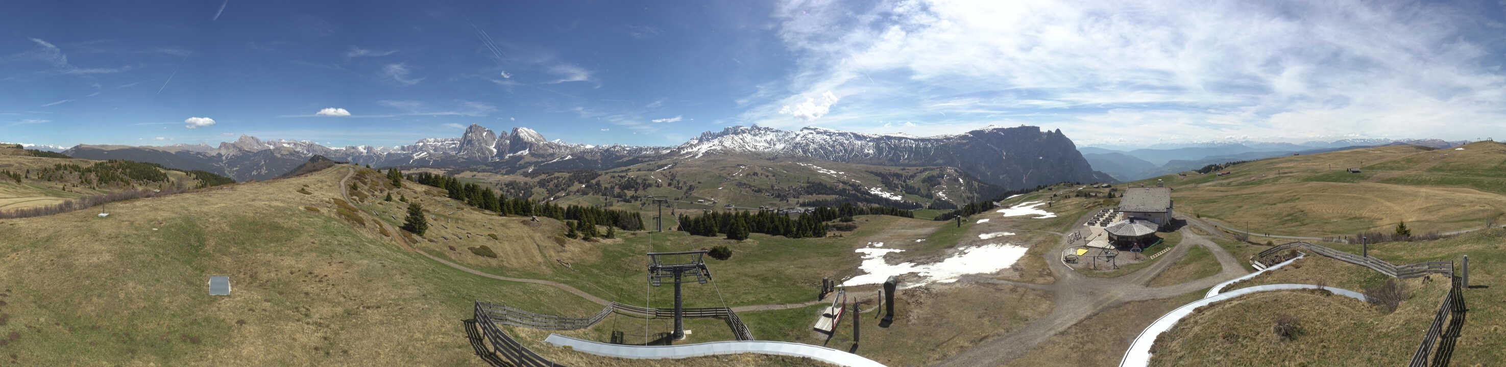 Archiv Foto Webcam Panorama der Seiser Alm von der Puflatsch Bergstation