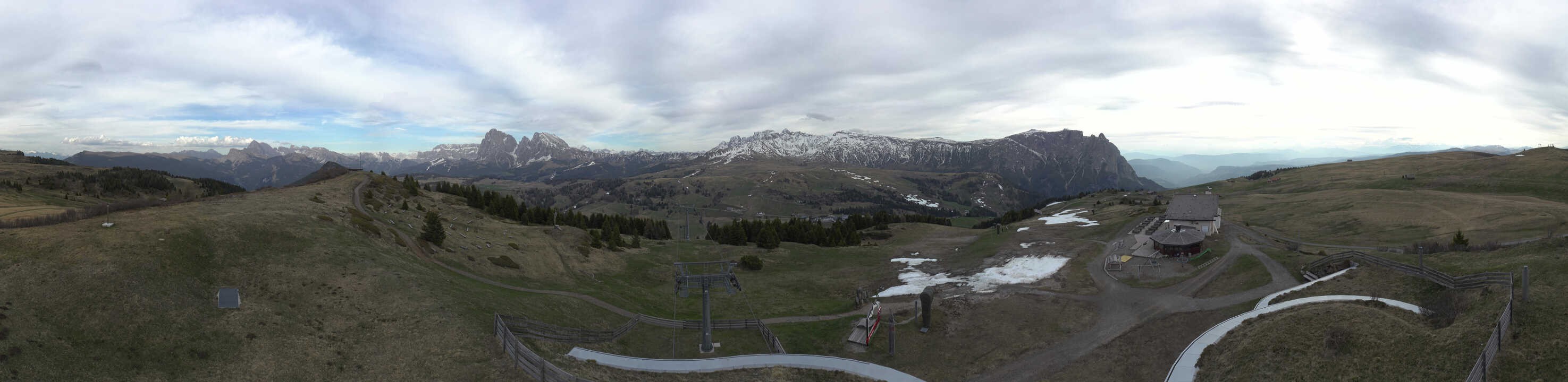 Archiv Foto Webcam Panorama der Seiser Alm von der Puflatsch Bergstation