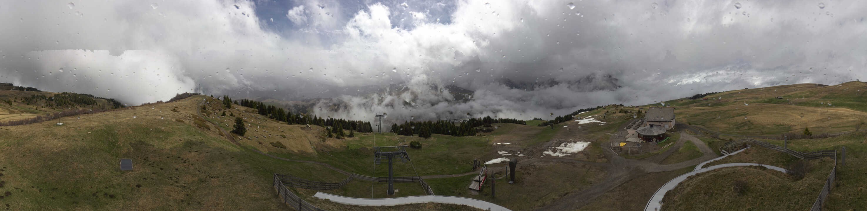 Archiv Foto Webcam Panorama der Seiser Alm von der Puflatsch Bergstation