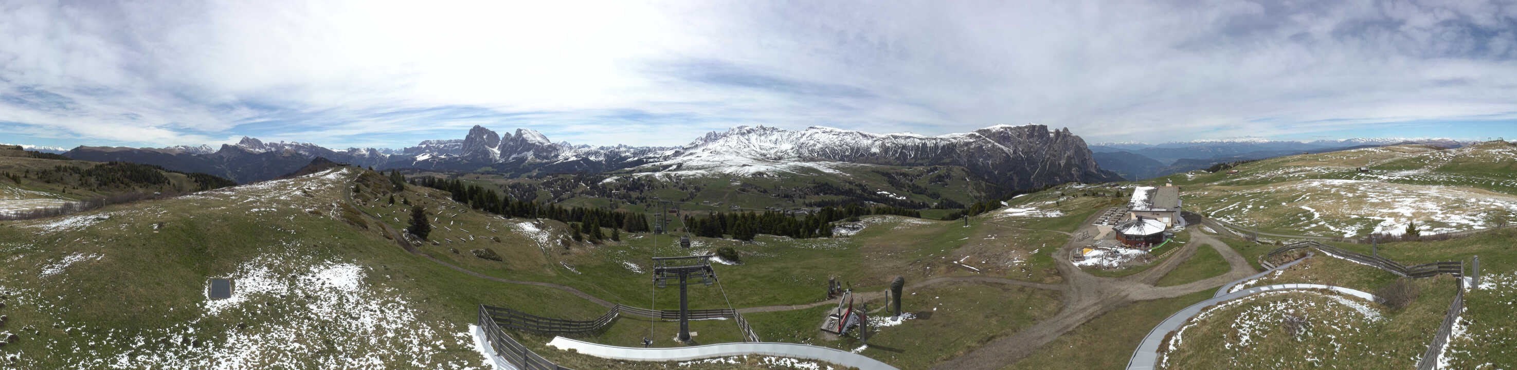 Archiv Foto Webcam Panorama der Seiser Alm von der Puflatsch Bergstation