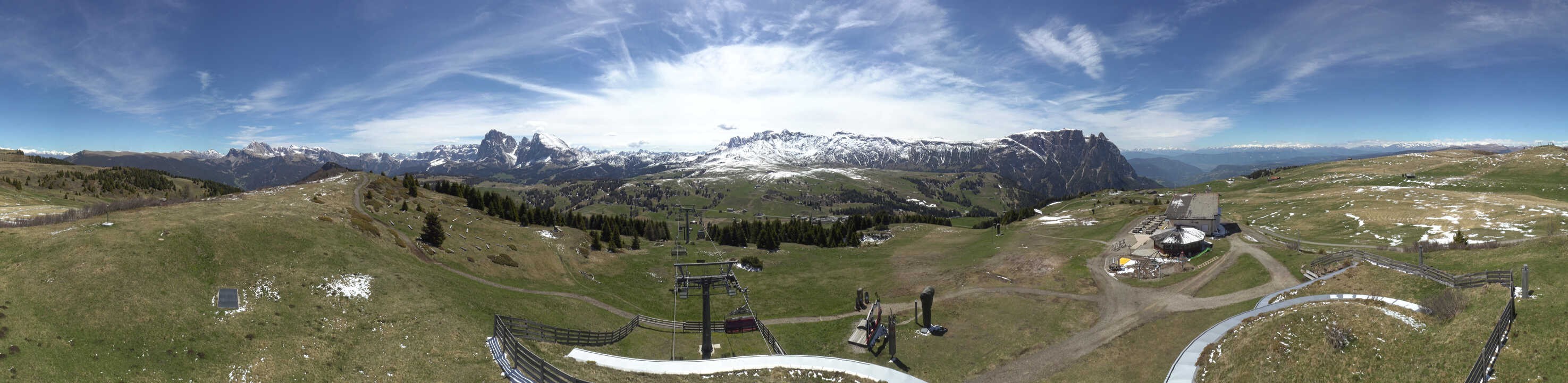 Archiv Foto Webcam Panorama der Seiser Alm von der Puflatsch Bergstation