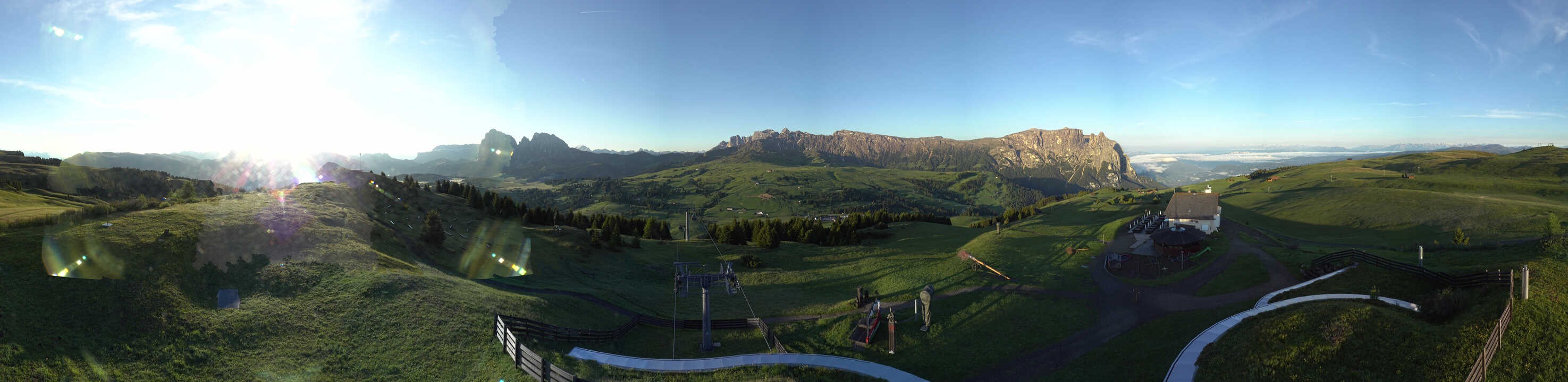 Archiv Foto Webcam Panorama der Seiser Alm von der Puflatsch Bergstation