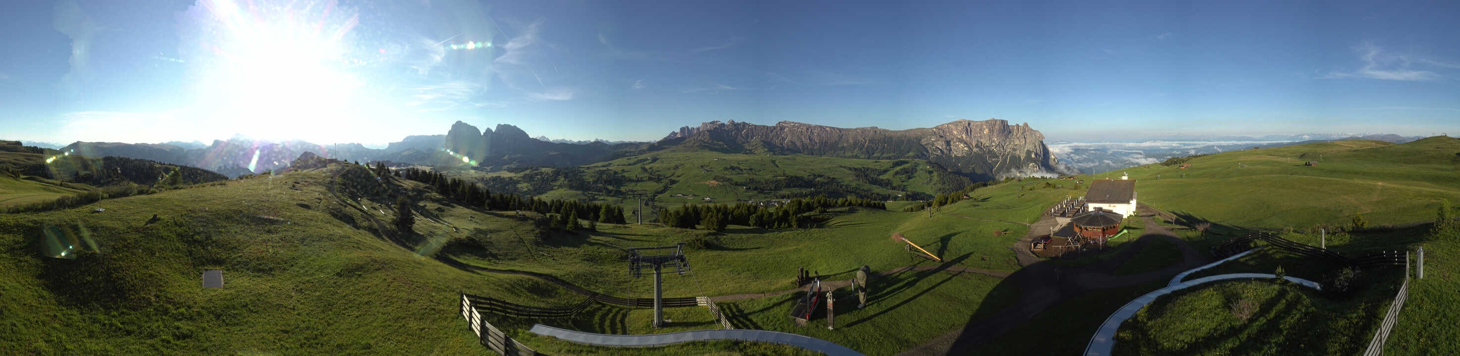 Archiv Foto Webcam Panorama der Seiser Alm von der Puflatsch Bergstation