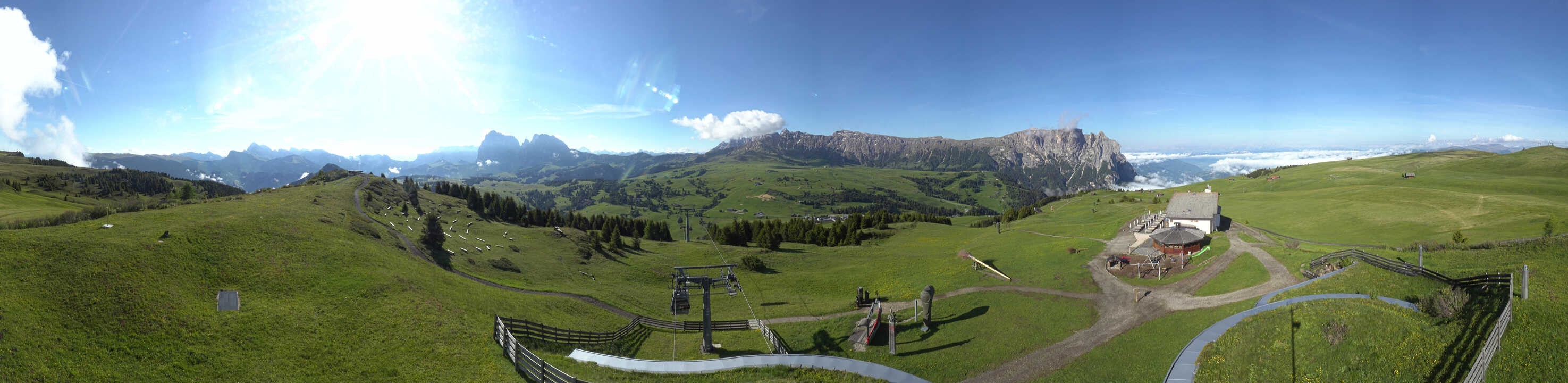 Archiv Foto Webcam Panorama der Seiser Alm von der Puflatsch Bergstation