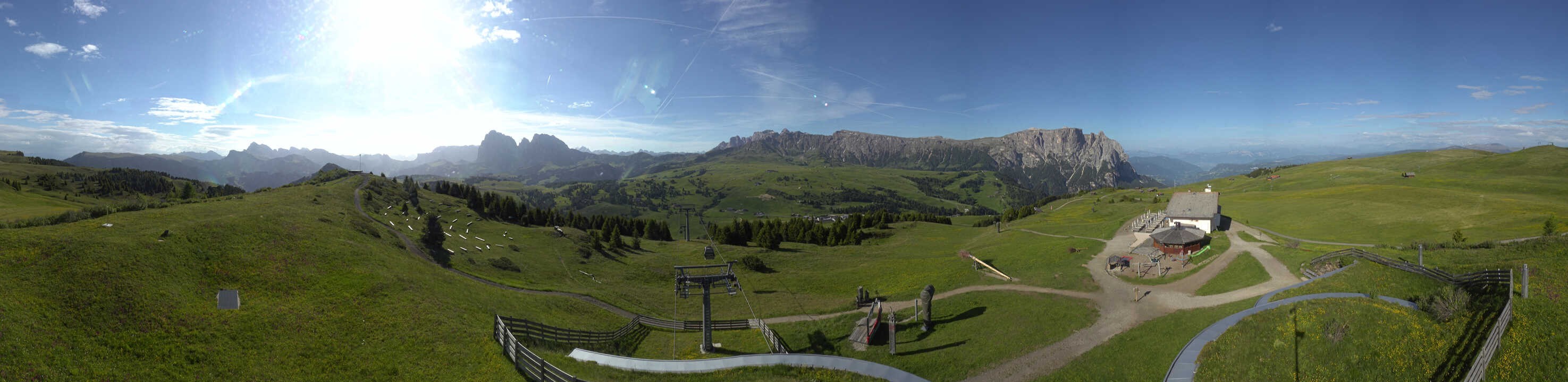Archiv Foto Webcam Panorama der Seiser Alm von der Puflatsch Bergstation