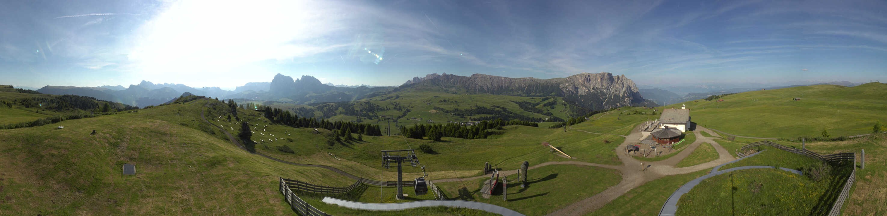 Archiv Foto Webcam Panorama der Seiser Alm von der Puflatsch Bergstation
