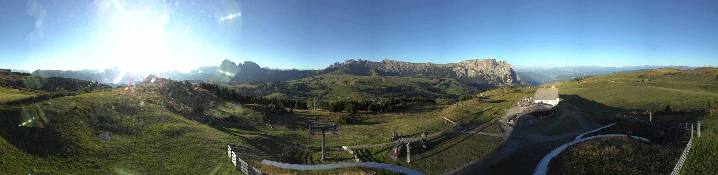 Archiv Foto Webcam Panorama der Seiser Alm von der Puflatsch Bergstation