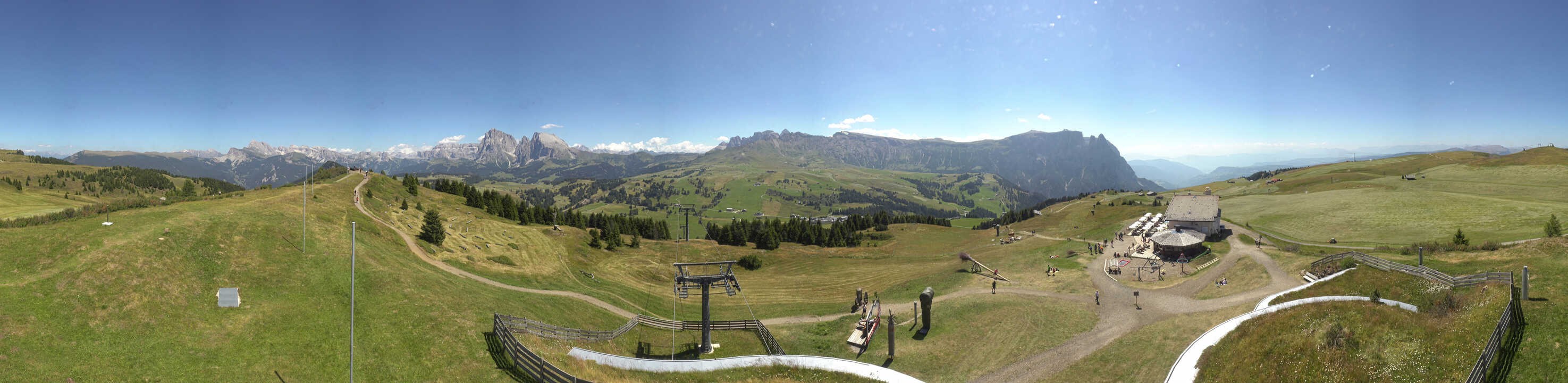 Archiv Foto Webcam Panorama der Seiser Alm von der Puflatsch Bergstation