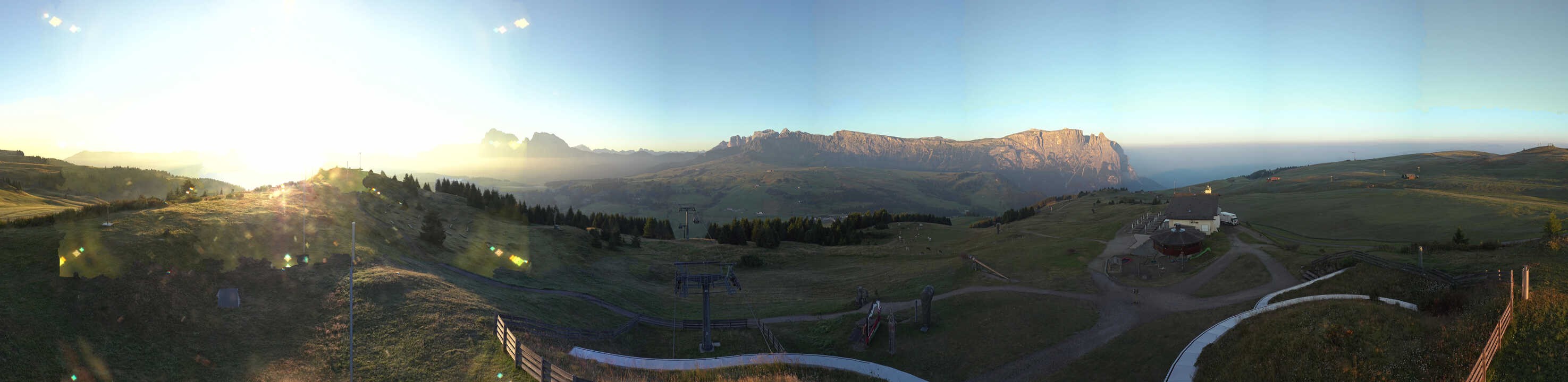 Archiv Foto Webcam Panorama der Seiser Alm von der Puflatsch Bergstation