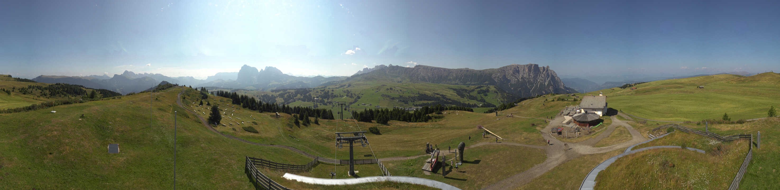 Archiv Foto Webcam Panorama der Seiser Alm von der Puflatsch Bergstation