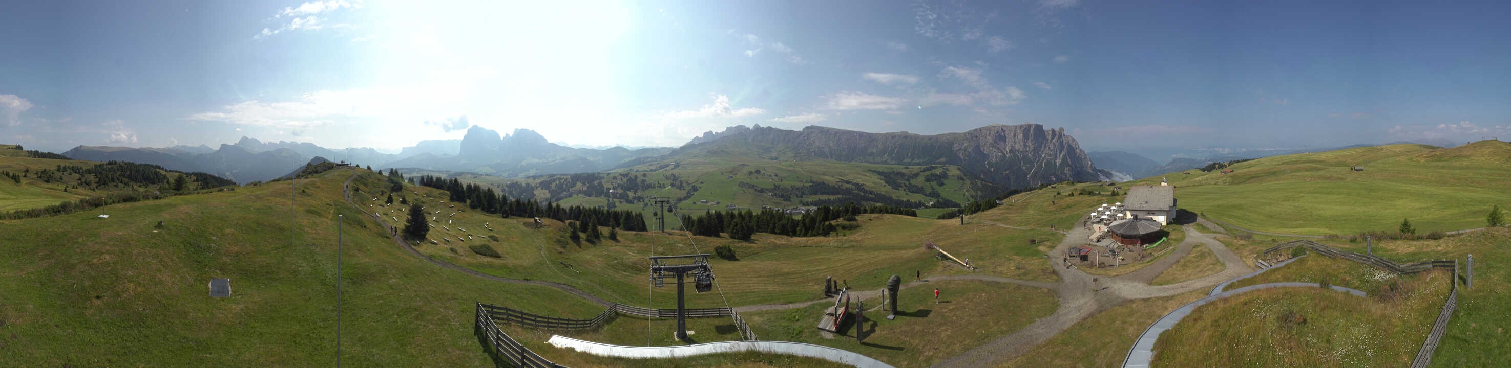 Archiv Foto Webcam Panorama der Seiser Alm von der Puflatsch Bergstation