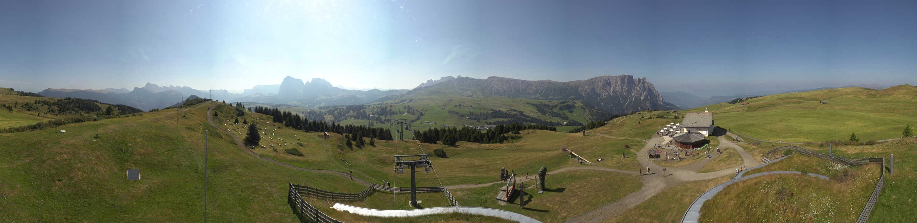 Archiv Foto Webcam Panorama der Seiser Alm von der Puflatsch Bergstation