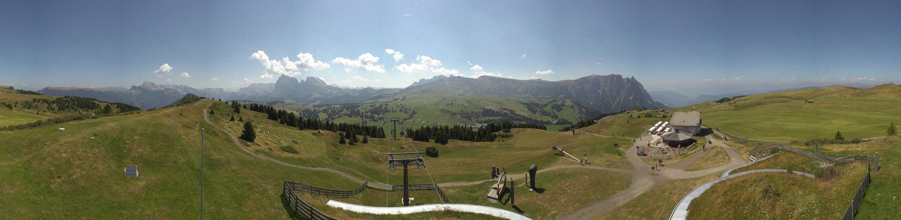 Archiv Foto Webcam Panorama der Seiser Alm von der Puflatsch Bergstation