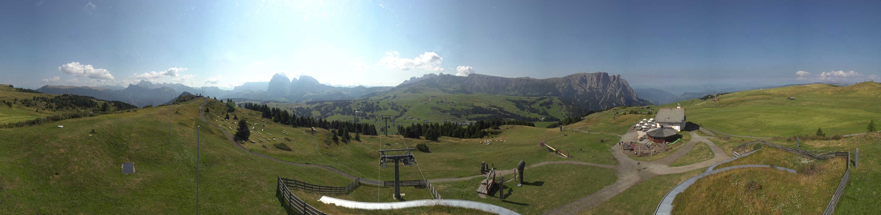 Archiv Foto Webcam Panorama der Seiser Alm von der Puflatsch Bergstation