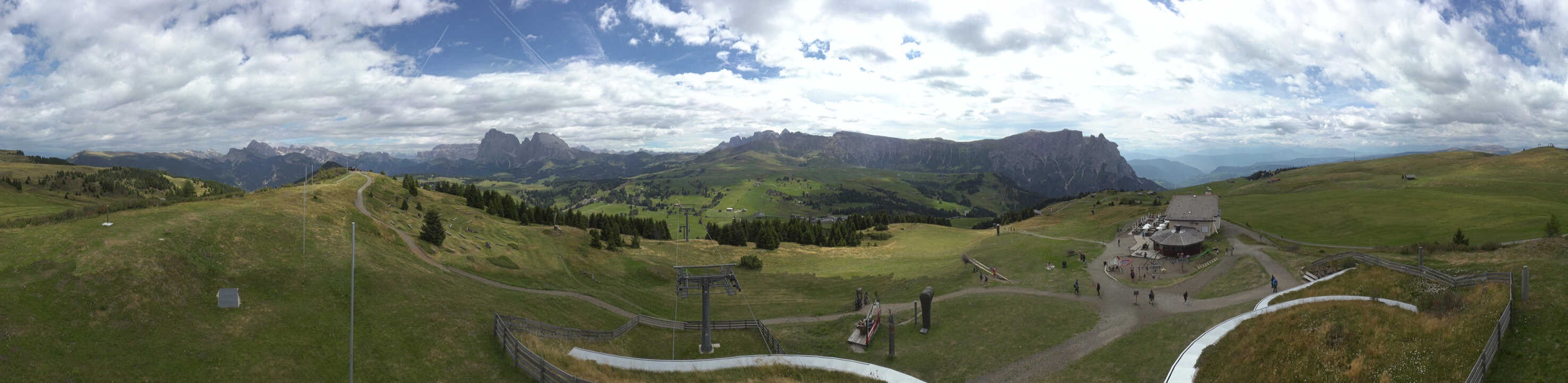 Archiv Foto Webcam Panorama der Seiser Alm von der Puflatsch Bergstation