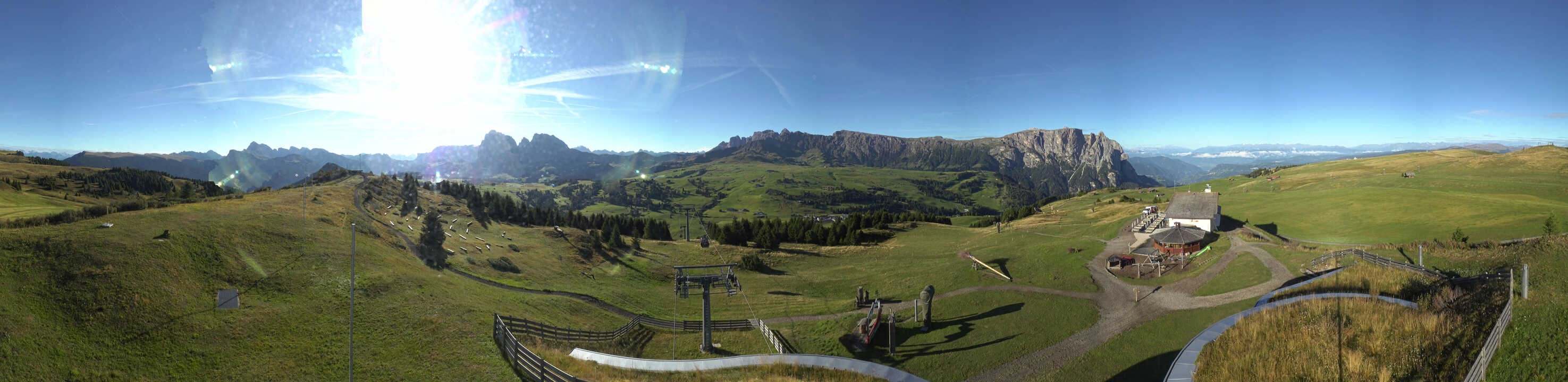 Archiv Foto Webcam Panorama der Seiser Alm von der Puflatsch Bergstation