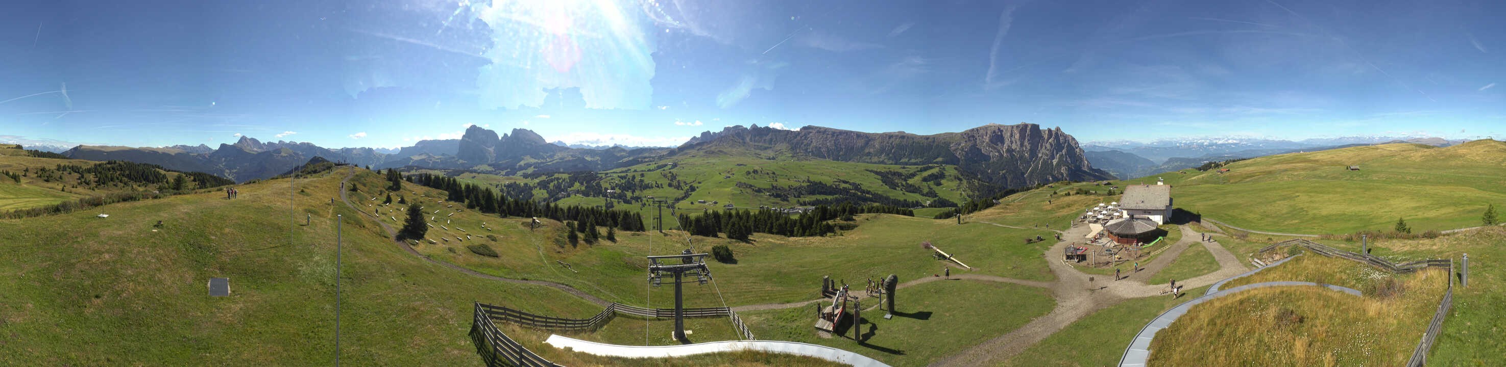 Archiv Foto Webcam Panorama der Seiser Alm von der Puflatsch Bergstation
