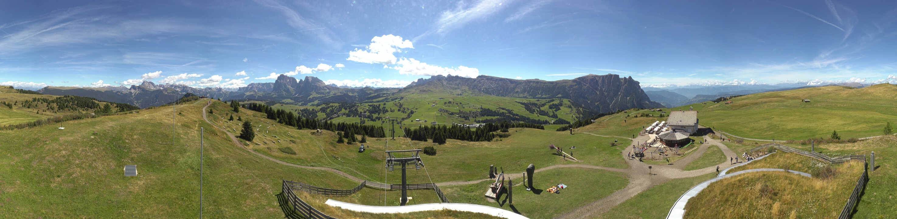 Archiv Foto Webcam Panorama der Seiser Alm von der Puflatsch Bergstation