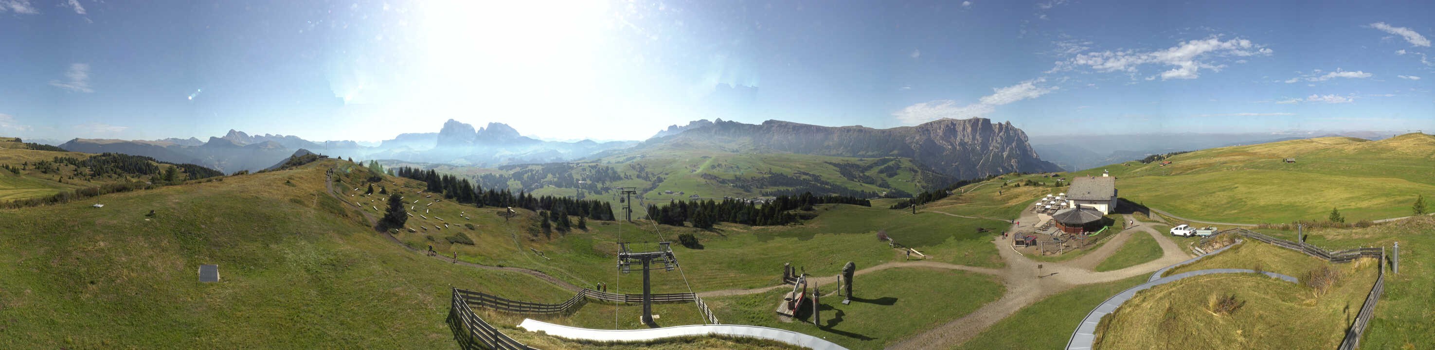 Archiv Foto Webcam Panorama der Seiser Alm von der Puflatsch Bergstation