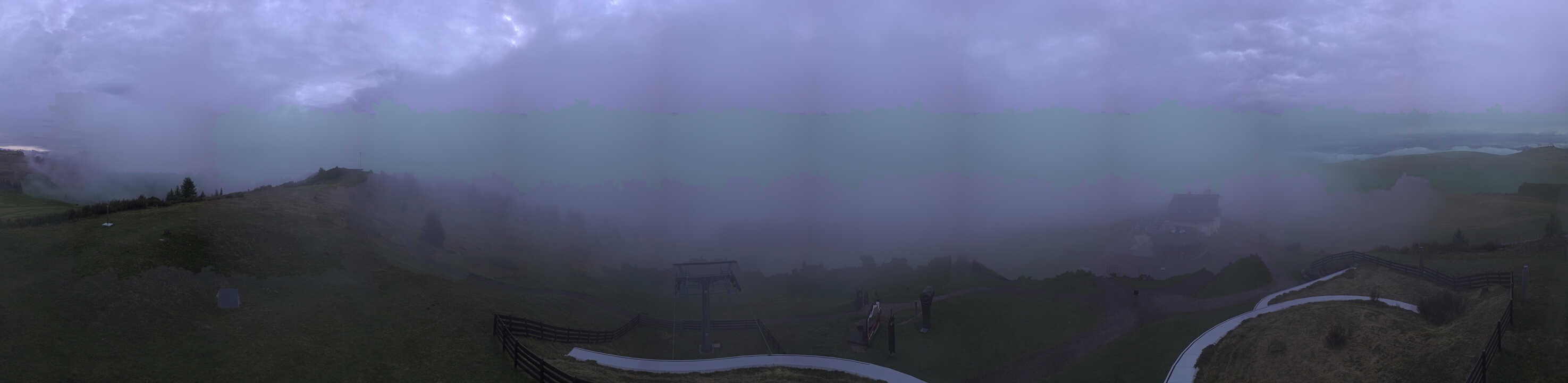 Archiv Foto Webcam Panorama der Seiser Alm von der Puflatsch Bergstation