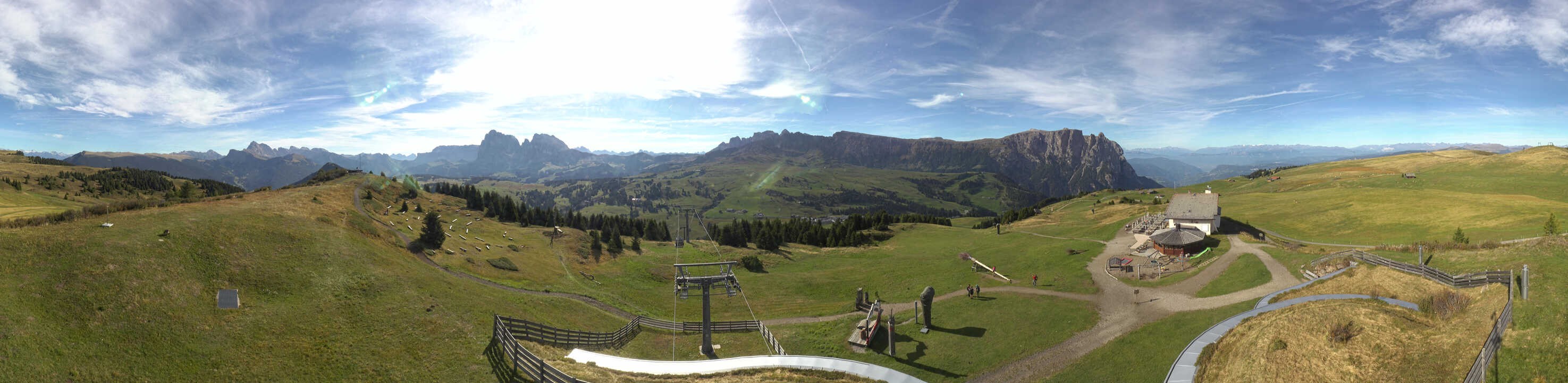 Archiv Foto Webcam Panorama der Seiser Alm von der Puflatsch Bergstation