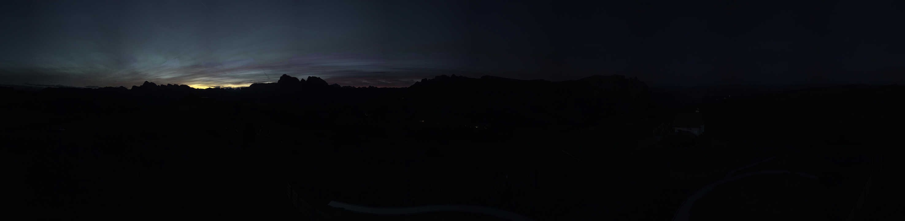 Archiv Foto Webcam Panorama der Seiser Alm von der Puflatsch Bergstation