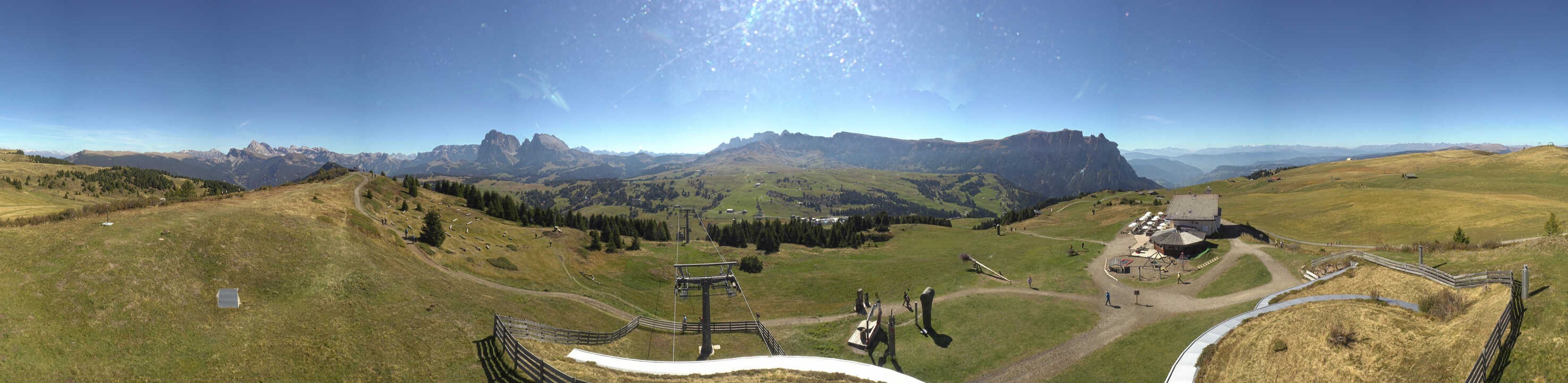 Archiv Foto Webcam Panorama der Seiser Alm von der Puflatsch Bergstation