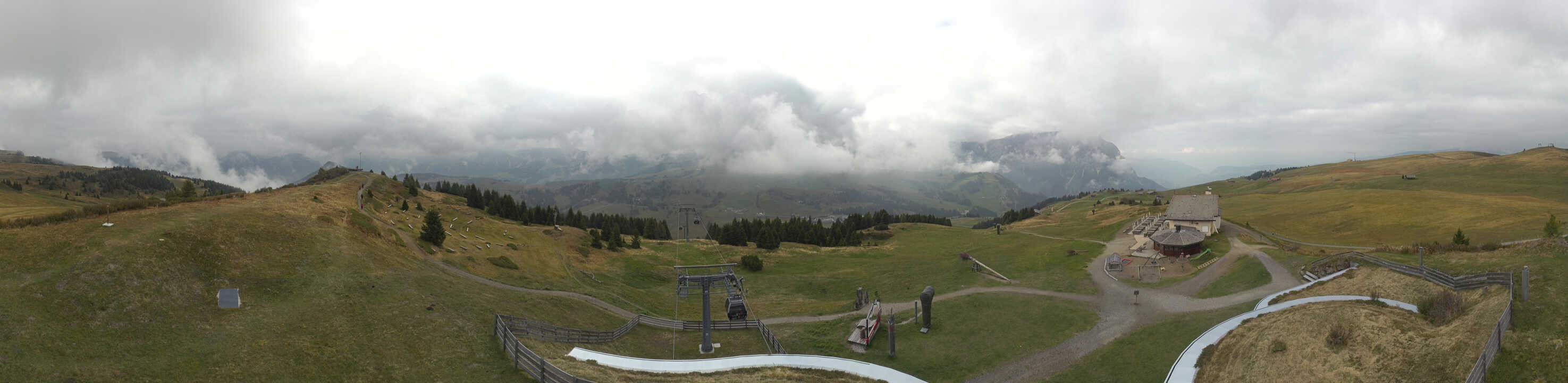 Archiv Foto Webcam Panorama der Seiser Alm von der Puflatsch Bergstation