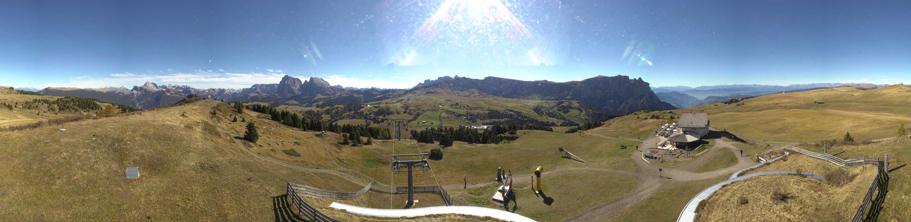 Archiv Foto Webcam Panorama der Seiser Alm von der Puflatsch Bergstation