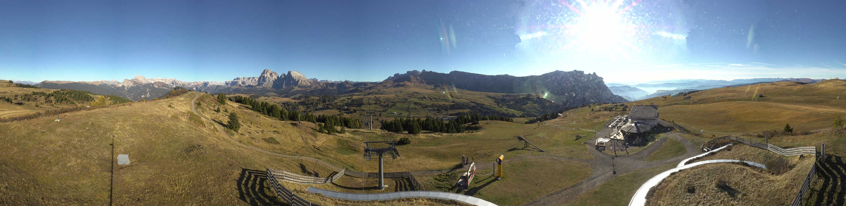 Archiv Foto Webcam Panorama der Seiser Alm von der Puflatsch Bergstation
