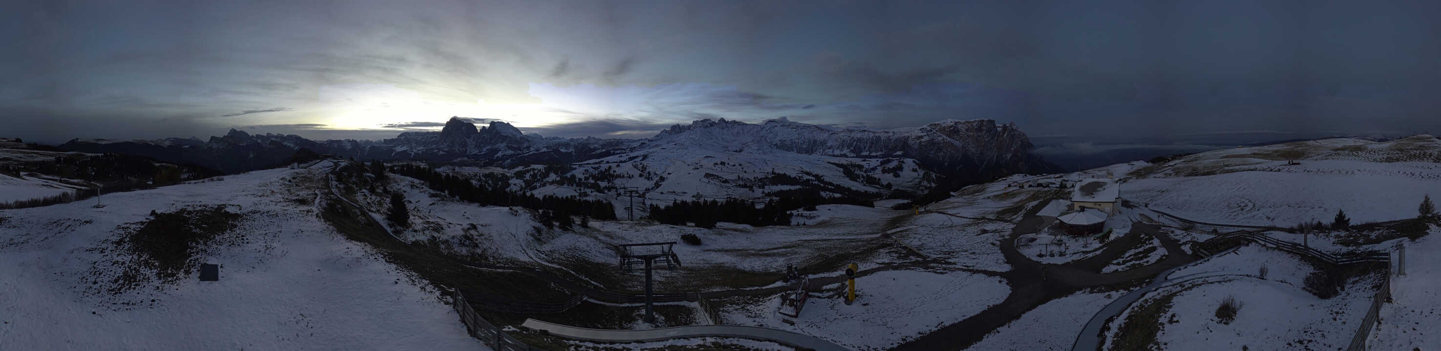 Archiv Foto Webcam Panorama der Seiser Alm von der Puflatsch Bergstation