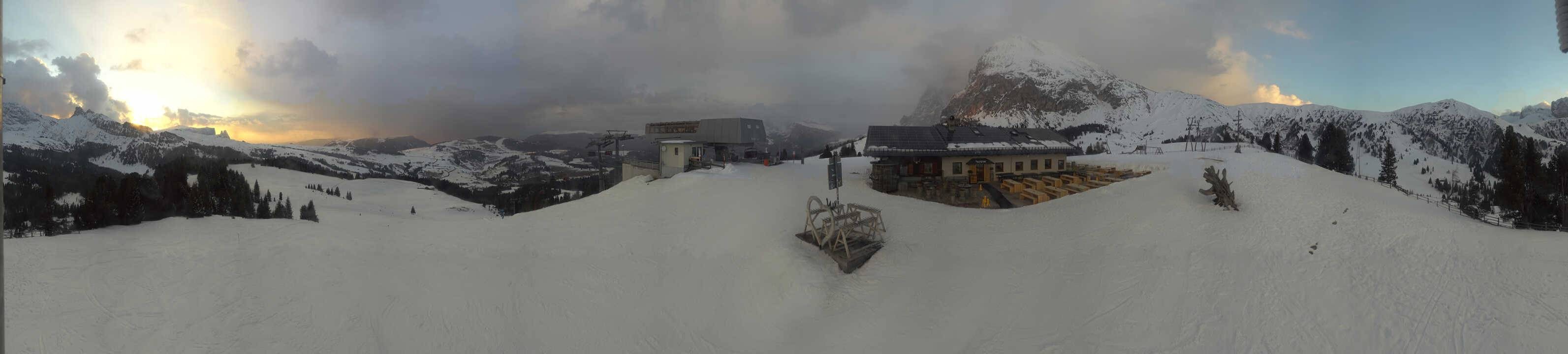 Archiv Foto Webcam Seiser Alm - Bergstation Florianlift