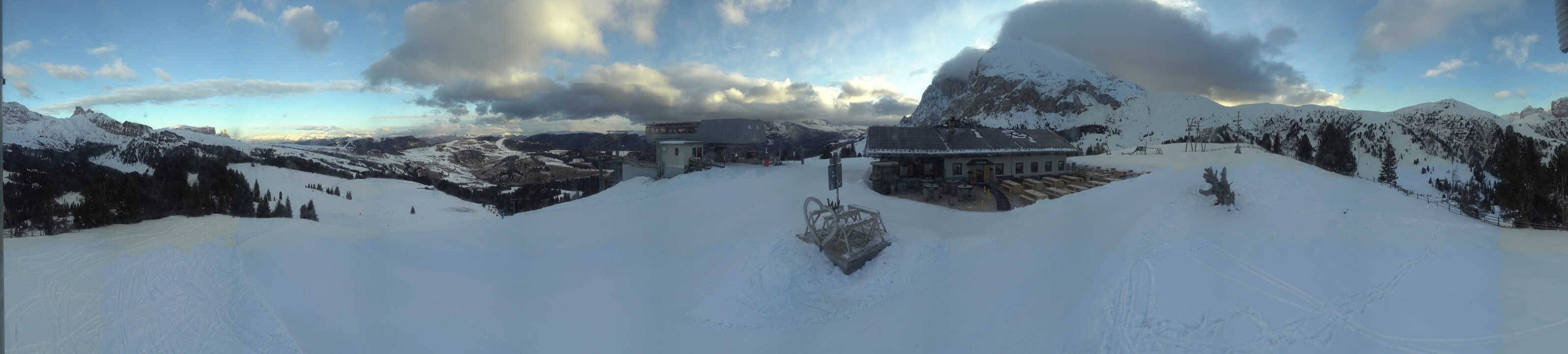 Archiv Foto Webcam Seiser Alm - Bergstation Florianlift