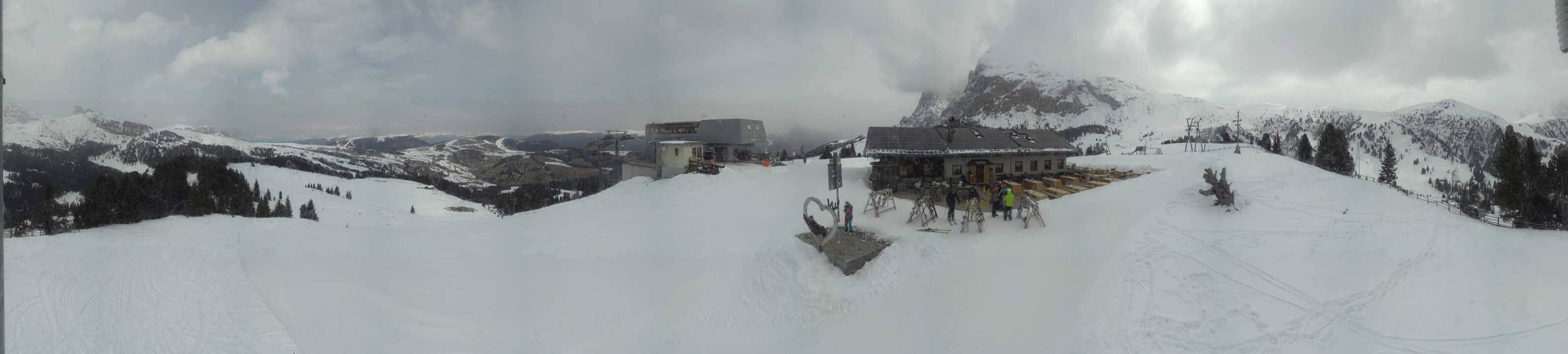 Archived image Webcam Alpe di Siusi - Top station Florianlift