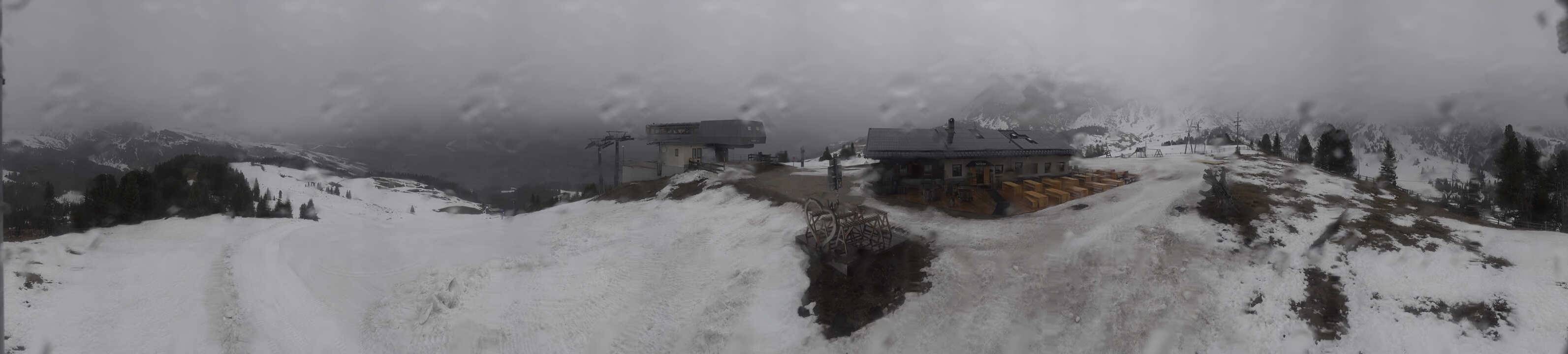 Archived image Webcam Alpe di Siusi - Top station Florianlift