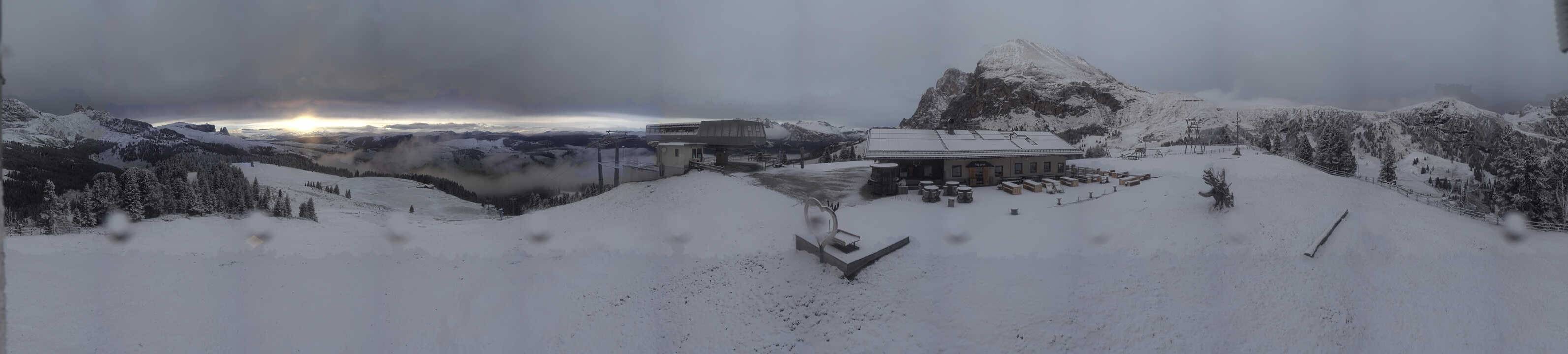 Archiv Foto Webcam Seiser Alm - Bergstation Florianlift