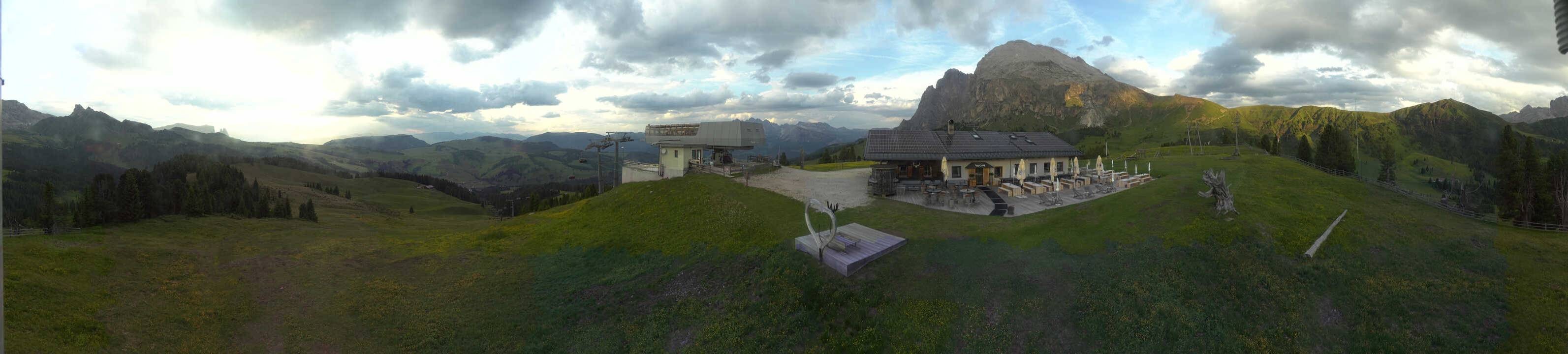 Archiv Foto Webcam Seiser Alm - Bergstation Florianlift