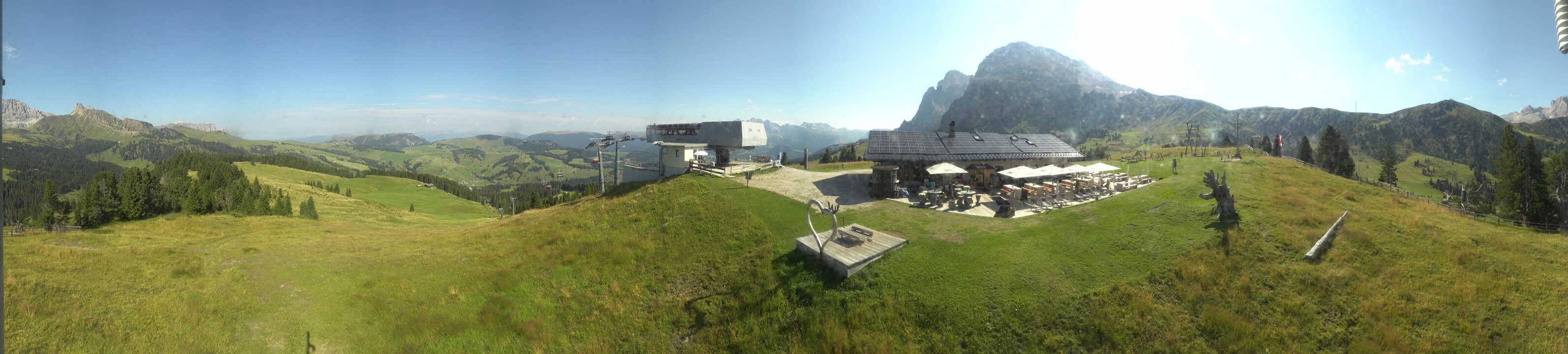 Archived image Webcam Alpe di Siusi - Top station Florianlift