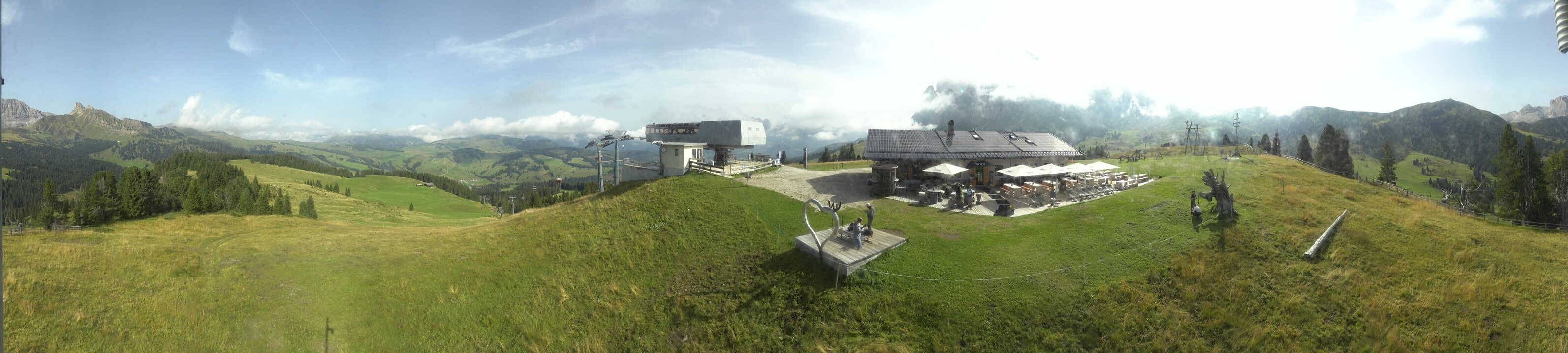 Archived image Webcam Alpe di Siusi - Top station Florianlift