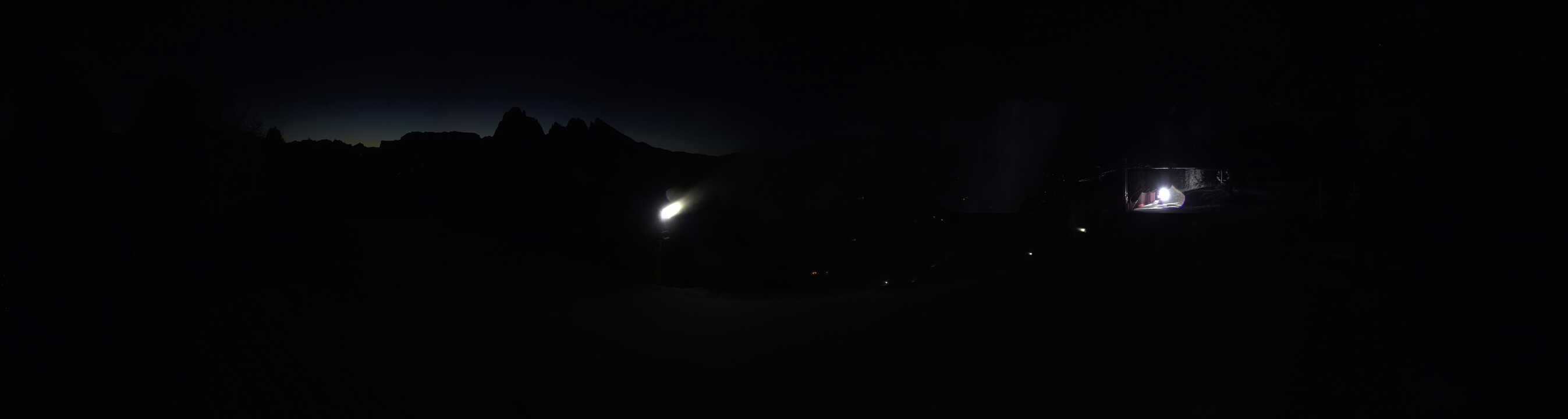 Archiv Foto Webcam Blick über Seiser Alm – Mezdi Bergstation