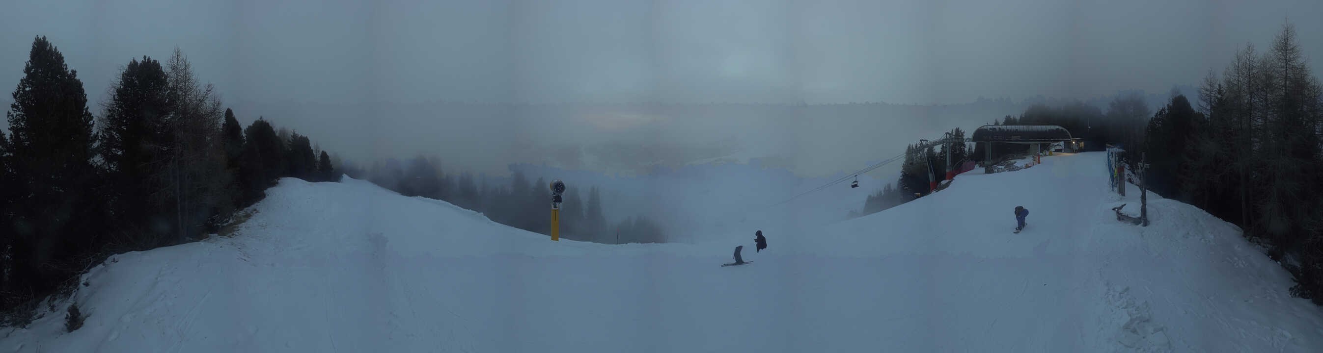 Archiv Foto Webcam Blick über Seiser Alm – Mezdi Bergstation