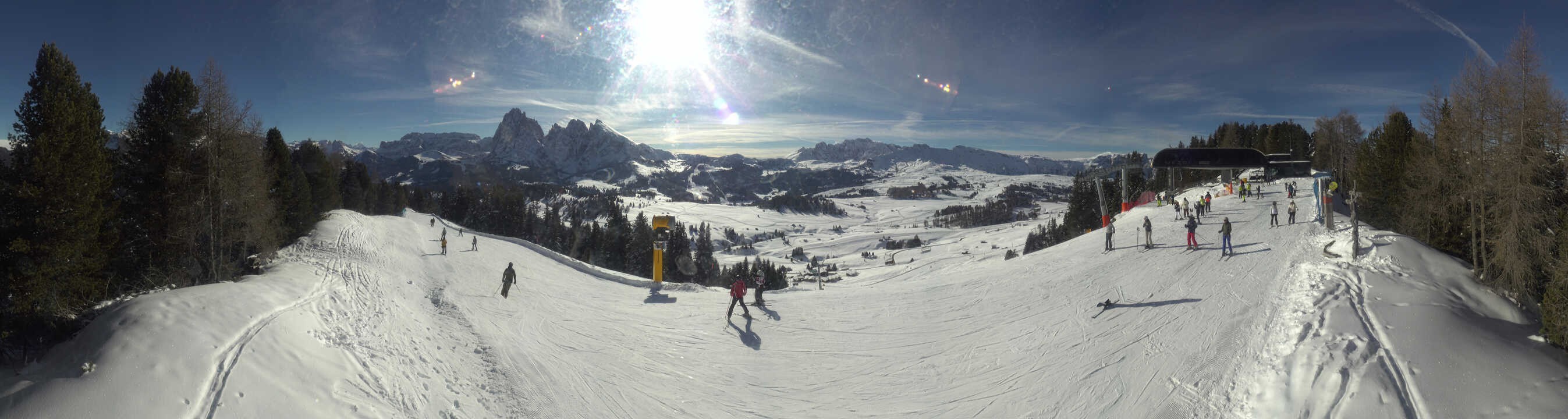 Archiv Foto Webcam Blick über Seiser Alm – Mezdi Bergstation